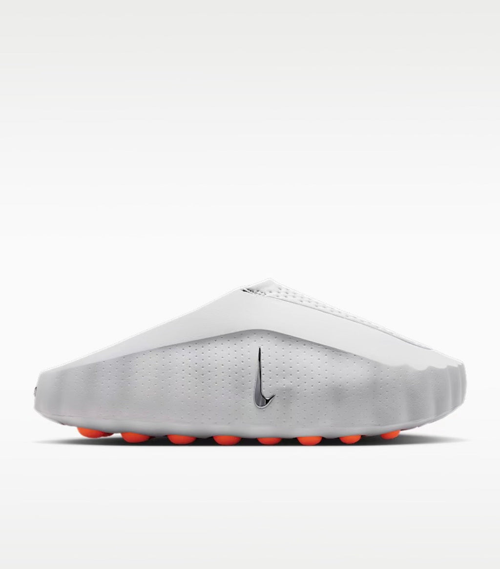 Nike Mind 001